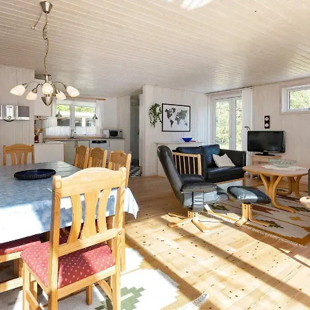 Holiday home 6 Person In H Jslev *