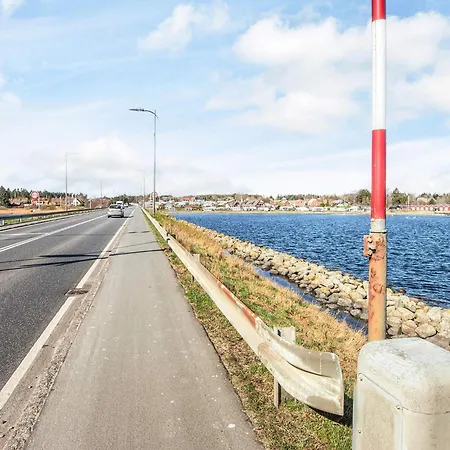 4 Star In * Højslev