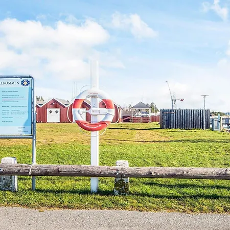 4 Star In Højslev